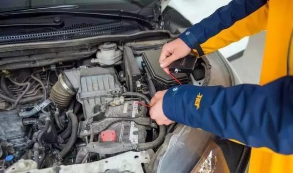 How to Install GPS Tracker in Car - SEEWORLD