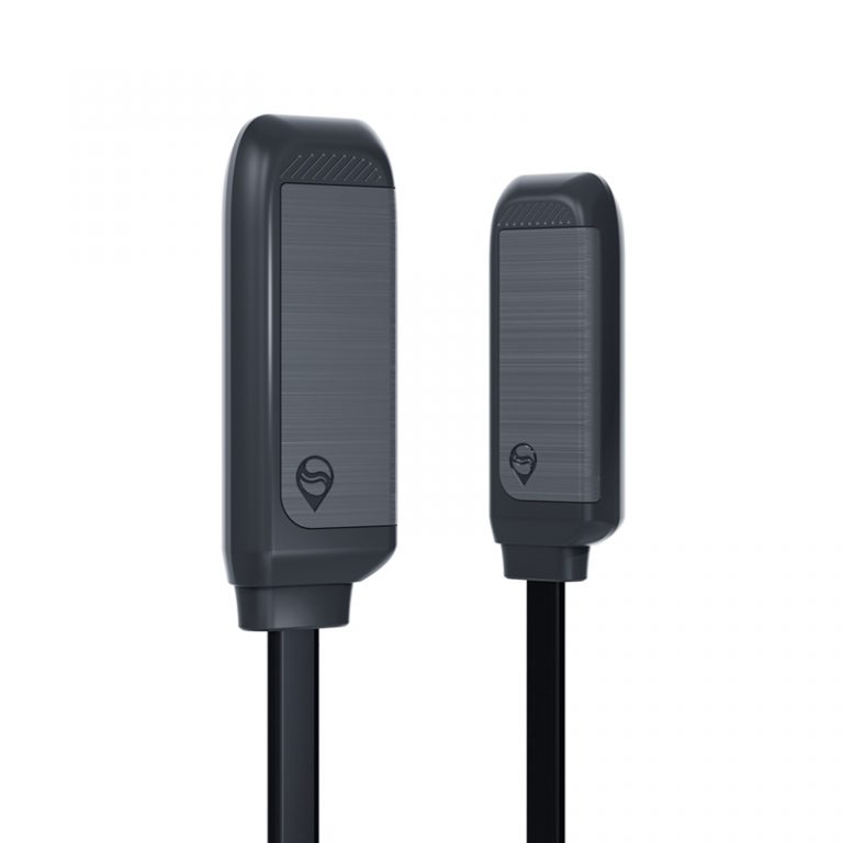 R11 2G Waterproof Fleet GPS Tracker For Commercial Vehicles With Fuel